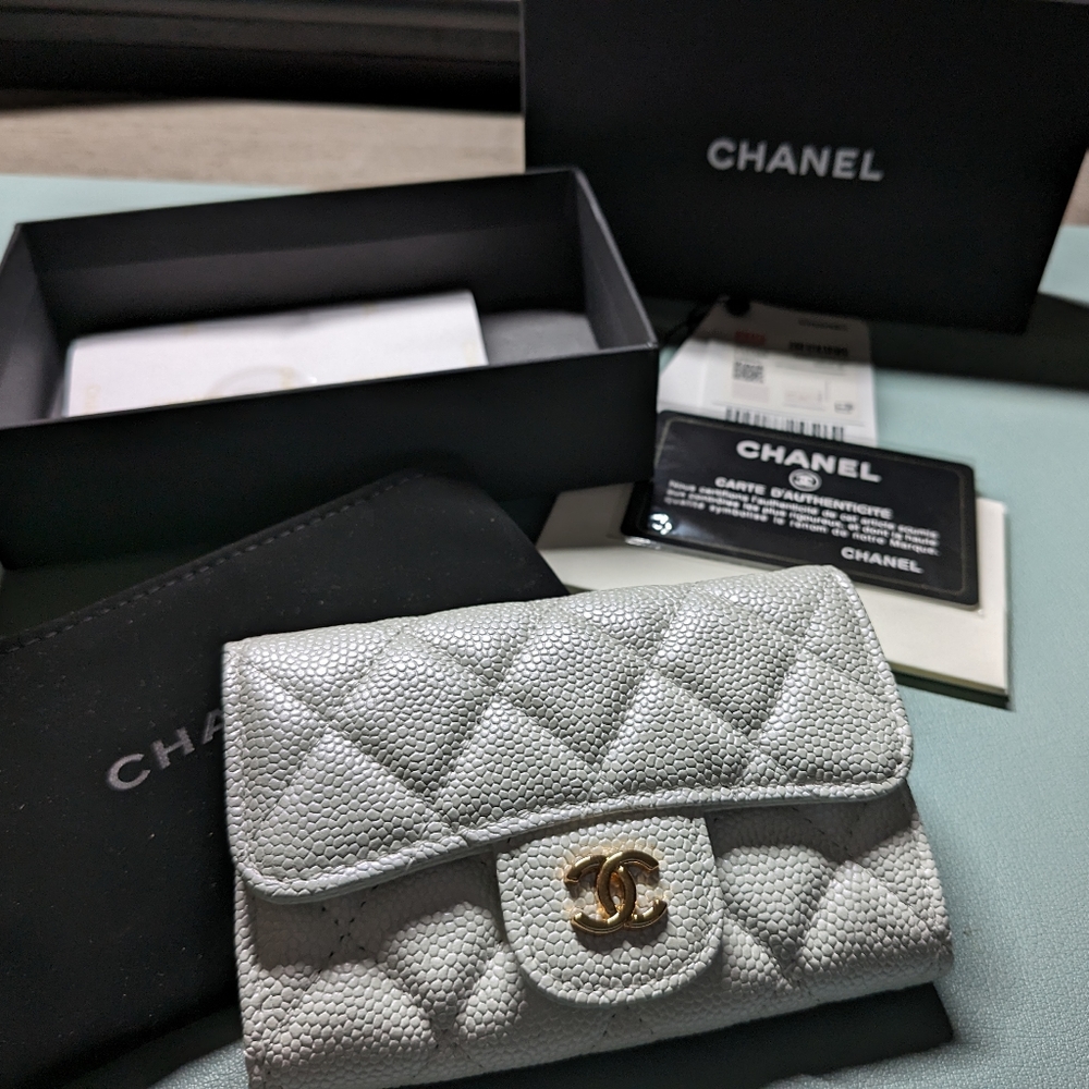 White Chanel Wallet